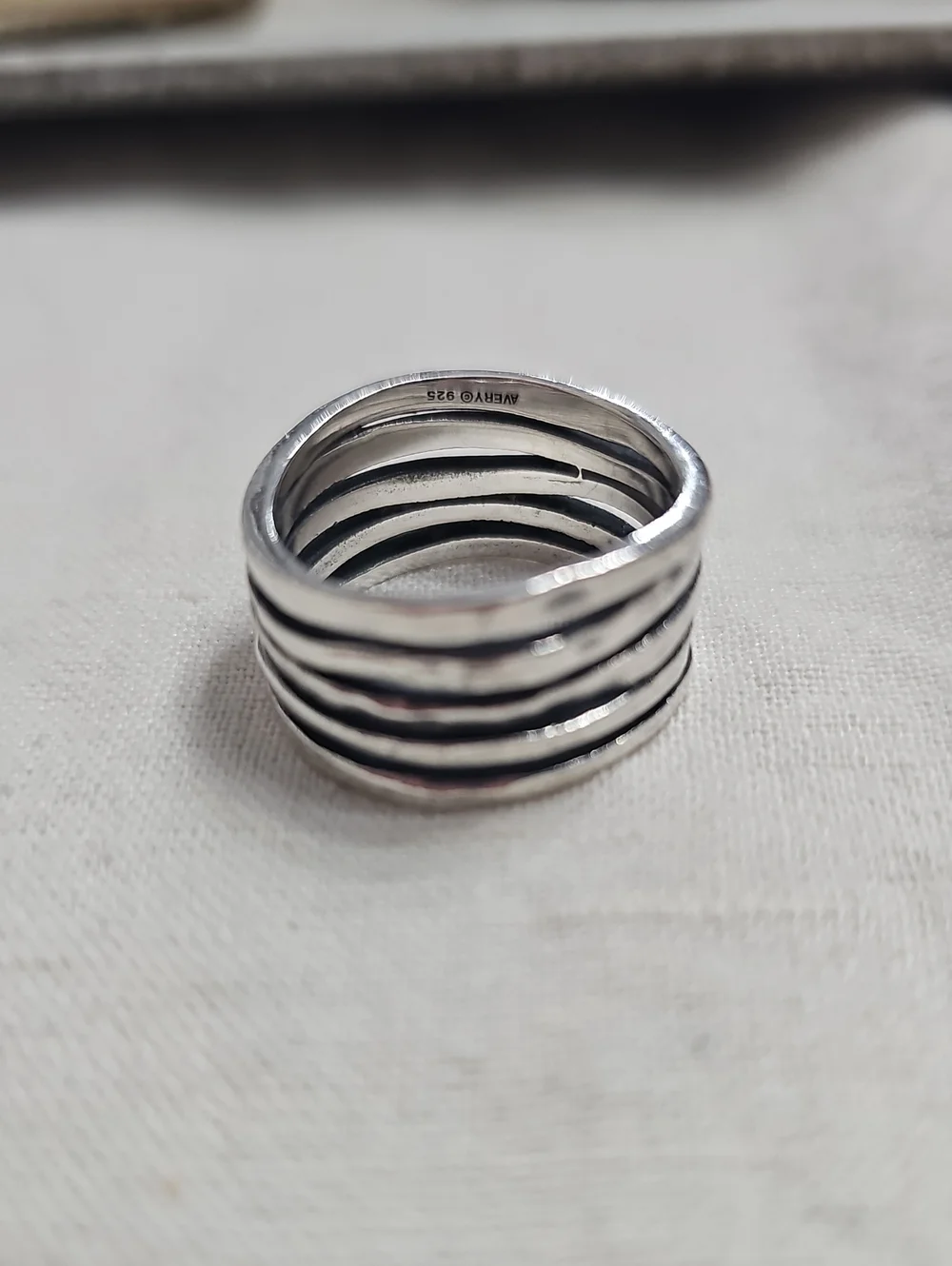 James Avery Retired 925 Sterling Silver 5 Hammer Stacked Hammered Ring